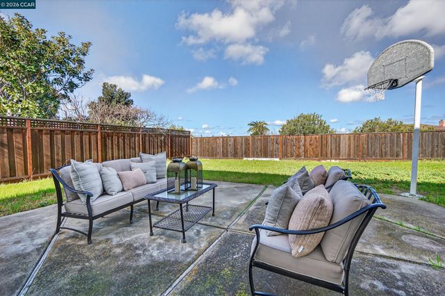4310 Foothill Way, Pittsburg, CA 94565