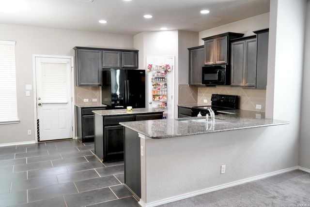 7011 Republic Pkwy, San Antonio, TX 78223