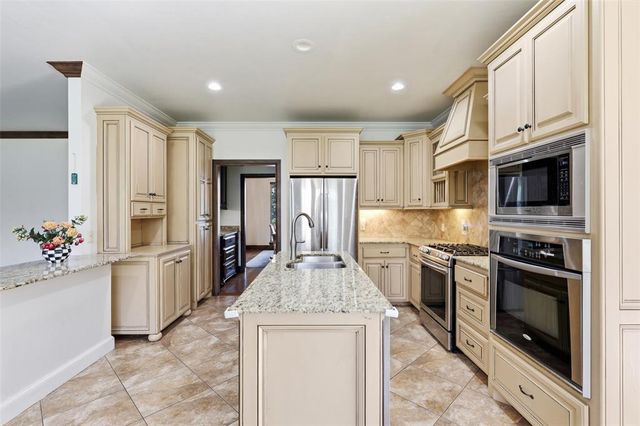 1728 NW 183rd Street, Edmond, OK 73012