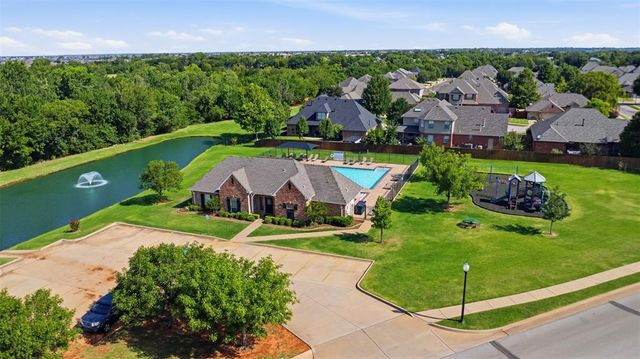 1728 NW 183rd Street, Edmond, OK 73012