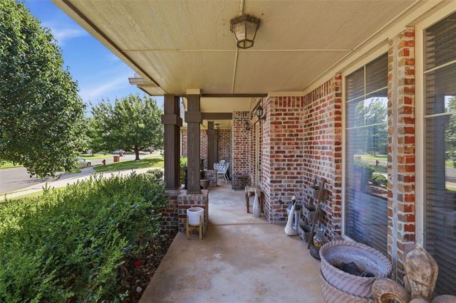 1728 NW 183rd Street, Edmond, OK 73012