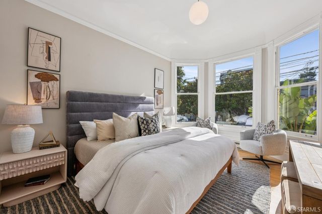 1011 Shotwell Street A, San Francisco, CA 94110