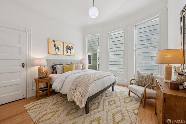 1011 Shotwell Street A, San Francisco, CA 94110