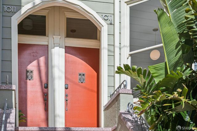 1011 Shotwell Street A, San Francisco, CA 94110
