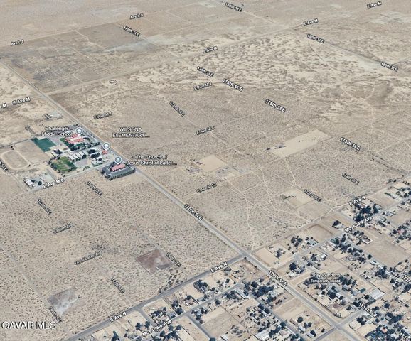 E Ave M8, Lancaster, CA 93535