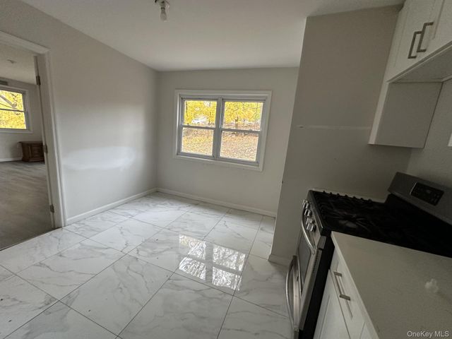 35 Dickinson Avenue, Nyack, NY 10960