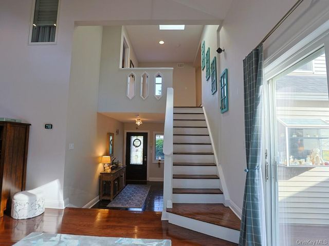 68 Van Buren Street, Pearl River, NY 10965