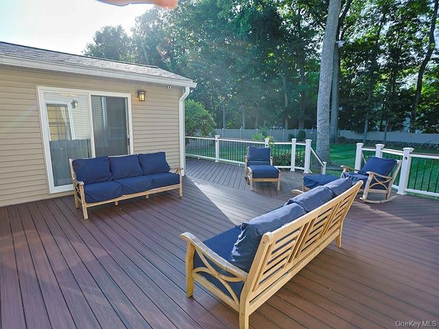 68 Van Buren Street, Pearl River, NY 10965