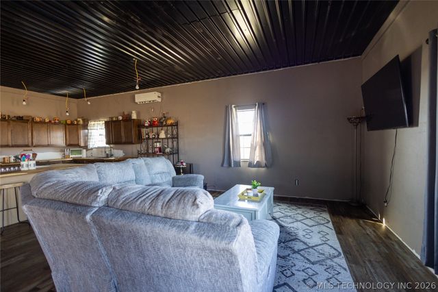 7234 Sunshine, Davis, OK 73030