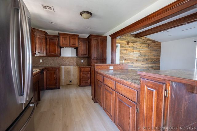 7234 Sunshine, Davis, OK 73030