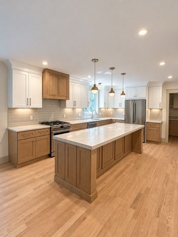 59 Burlington Road, Bedford, MA 01730