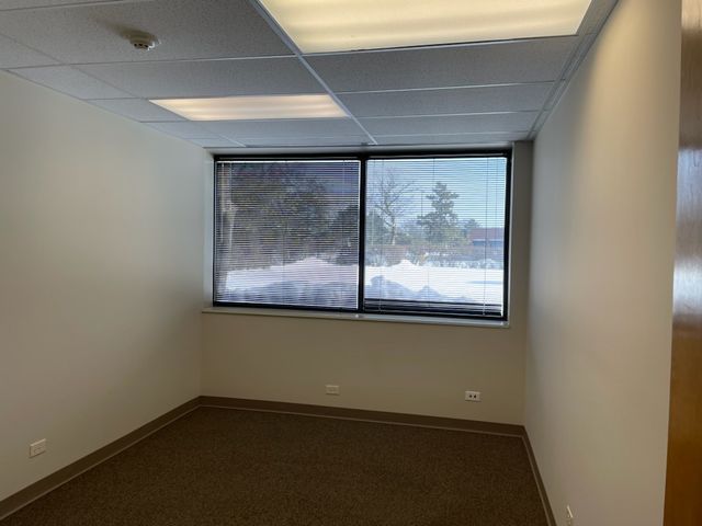 1750 Grandstand Place 2, Elgin, IL 60123