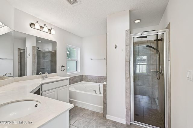 86021 TROPICANA Court, Yulee, FL 32097