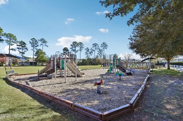 86021 TROPICANA Court, Yulee, FL 32097