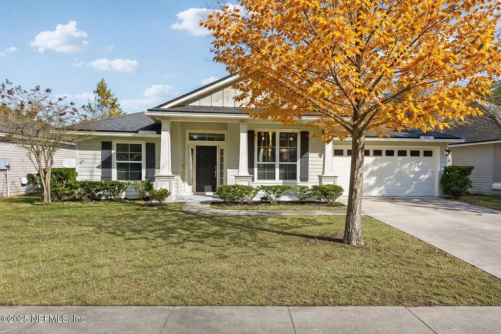 86021 TROPICANA Court, Yulee, FL 32097