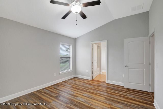 7088 Wirevine Drive, Brooksville, FL 34602
