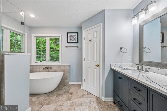 16956 RIVERS REACH LN, Hughesville, MD 20637