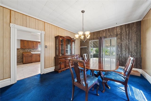 12 Foster Ave, Irwin, PA 15642