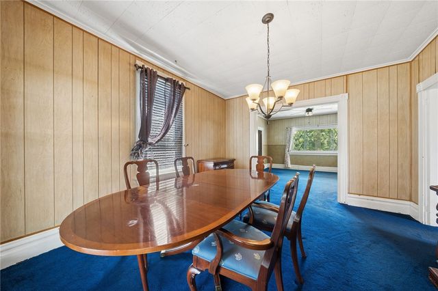 12 Foster Ave, Irwin, PA 15642