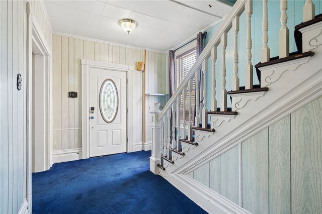 12 Foster Ave, Irwin, PA 15642
