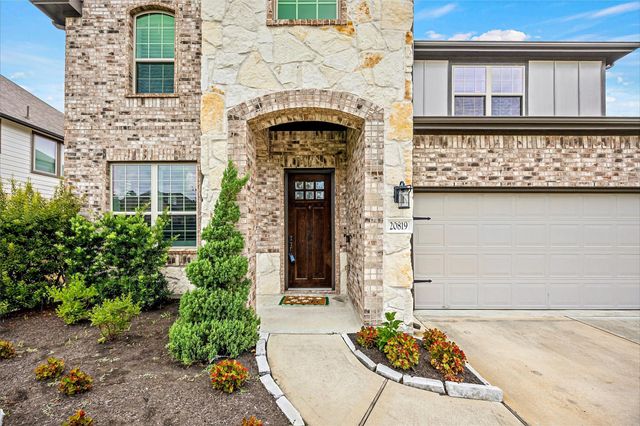 20819 Magical Merlin Way, Tomball, TX 77375