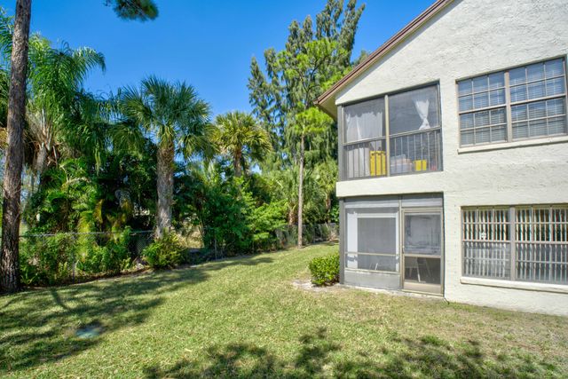 3237 Perimeter Drive 2512, Greenacres, FL 33467