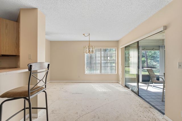 3237 Perimeter Drive 2512, Greenacres, FL 33467