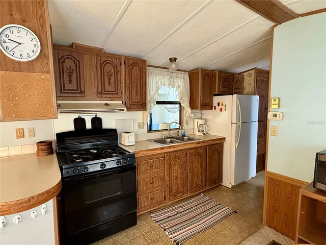 7360 INTERNATIONAL CIRCLE, Lake Wales, FL 33898