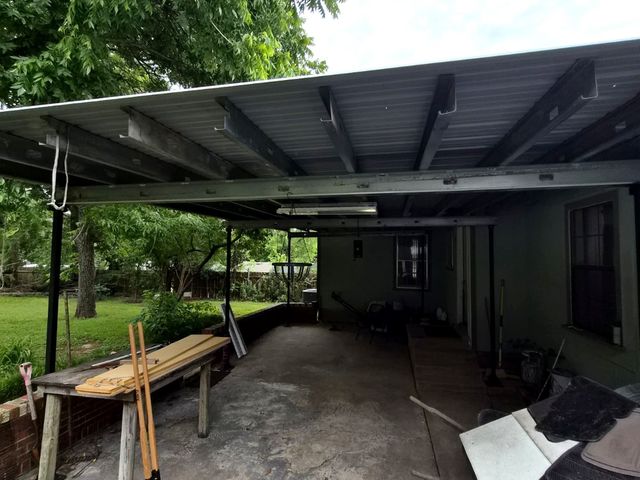3012 Bisbee Drive, Dallas, TX 75227