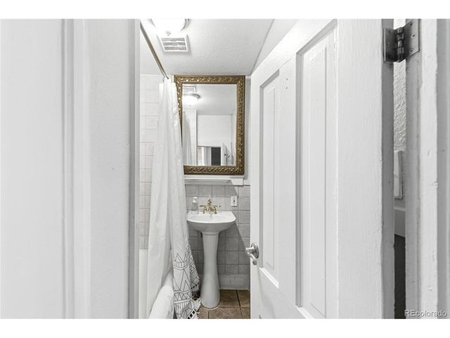 3314 W Colorado, Colorado Springs, CO 80904