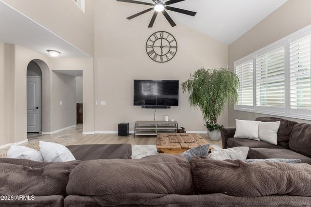 22186 E CREEKSIDE Drive, Queen Creek, AZ 85142