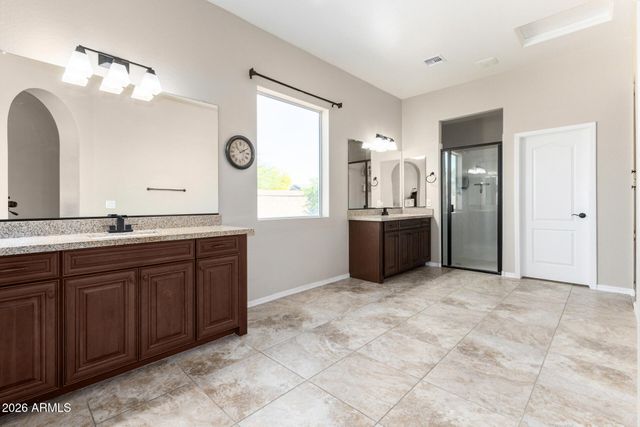 22186 E CREEKSIDE Drive, Queen Creek, AZ 85142