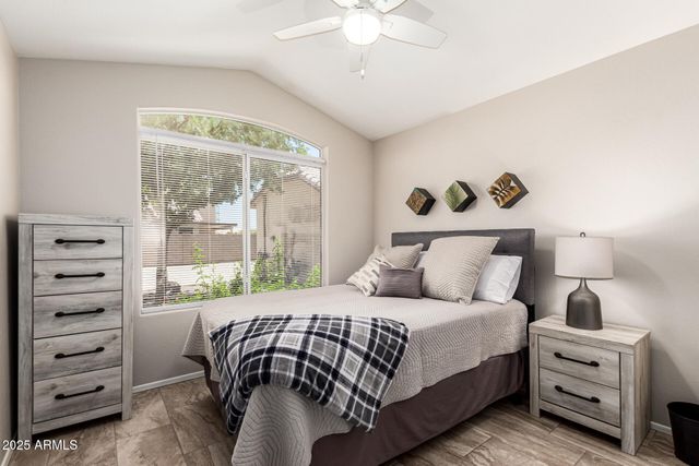 11669 W PINE MOUNTAIN Court, Surprise, AZ 85378