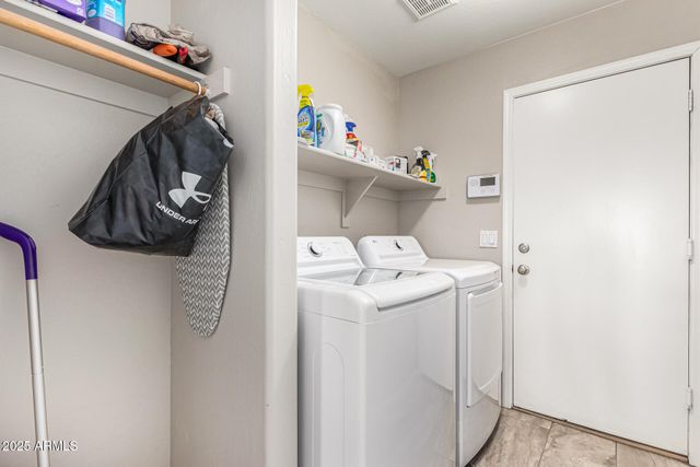 11669 W PINE MOUNTAIN Court, Surprise, AZ 85378