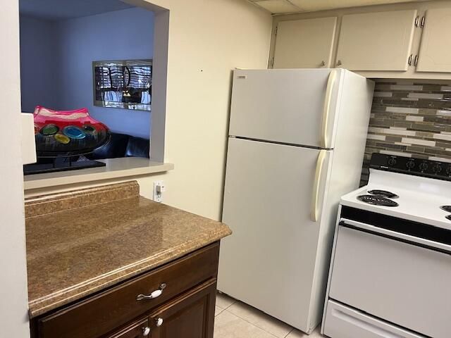 300 Windsor M, West Palm Beach, FL 33417