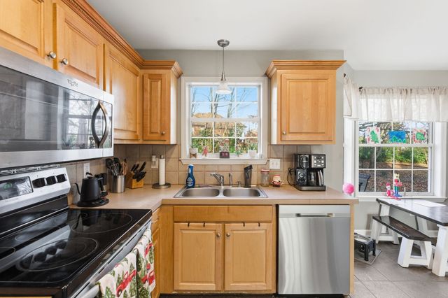 1766 Witt Way Dr, Spring Hill, TN 37174