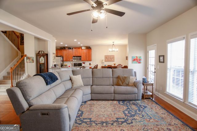 810 Liberty Bell Run, Hoschton, GA 30548