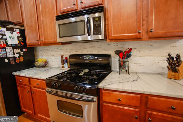 810 Liberty Bell Run, Hoschton, GA 30548