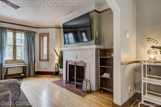1526 W 12 Mile Road, Royal Oak, MI 48073