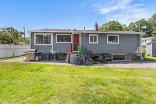46 Stonehill Rd, Boston, MA 02136