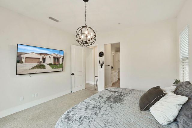 2771 Heather St, Lodi, CA 95242