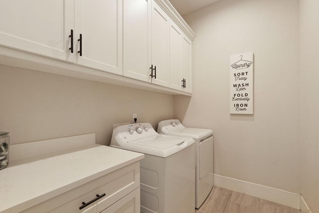 2771 Heather St, Lodi, CA 95242