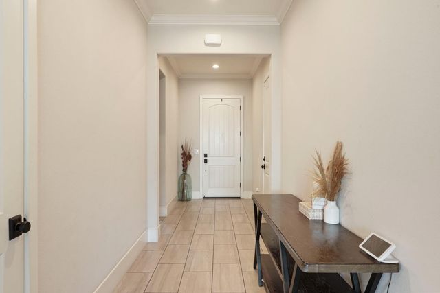 2771 Heather St, Lodi, CA 95242