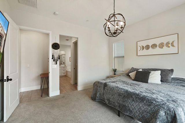 2771 Heather St, Lodi, CA 95242