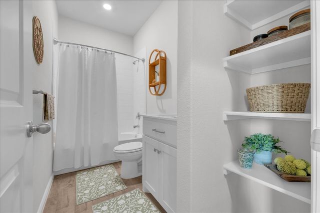 901 De Wit Drive, Fort Worth, TX 76108