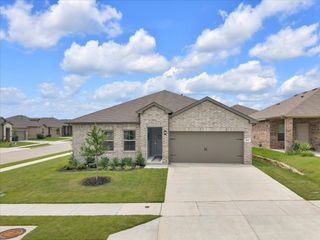 901 De Wit Drive, Fort Worth, TX 76108