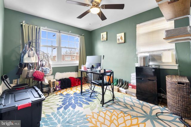 1232 SAVANNAH PL SE, Washington, DC 20032