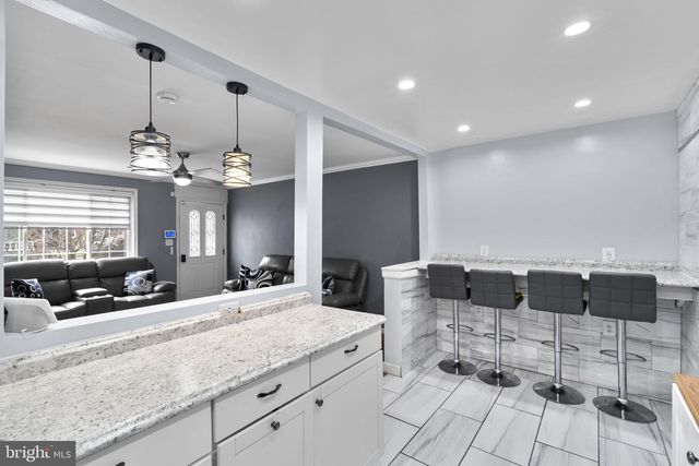 1232 SAVANNAH PL SE, Washington, DC 20032