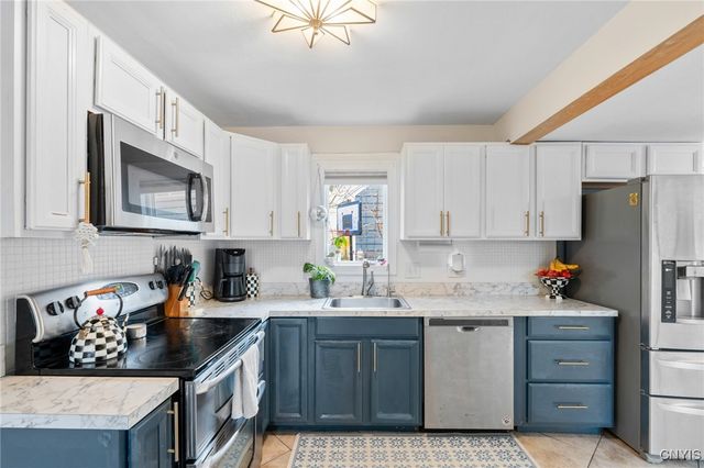 209 Mackay Avenue, Camillus, NY 13219