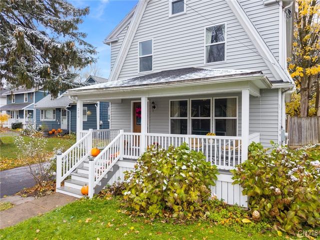 209 Mackay Avenue, Camillus, NY 13219